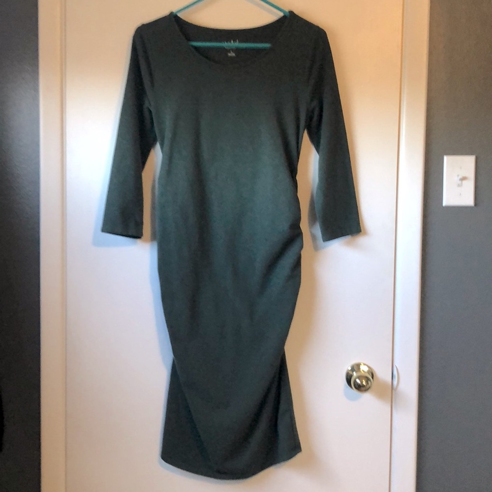 Long sleeve maternity dress